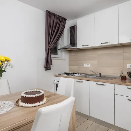 Vila Surina Moscenice